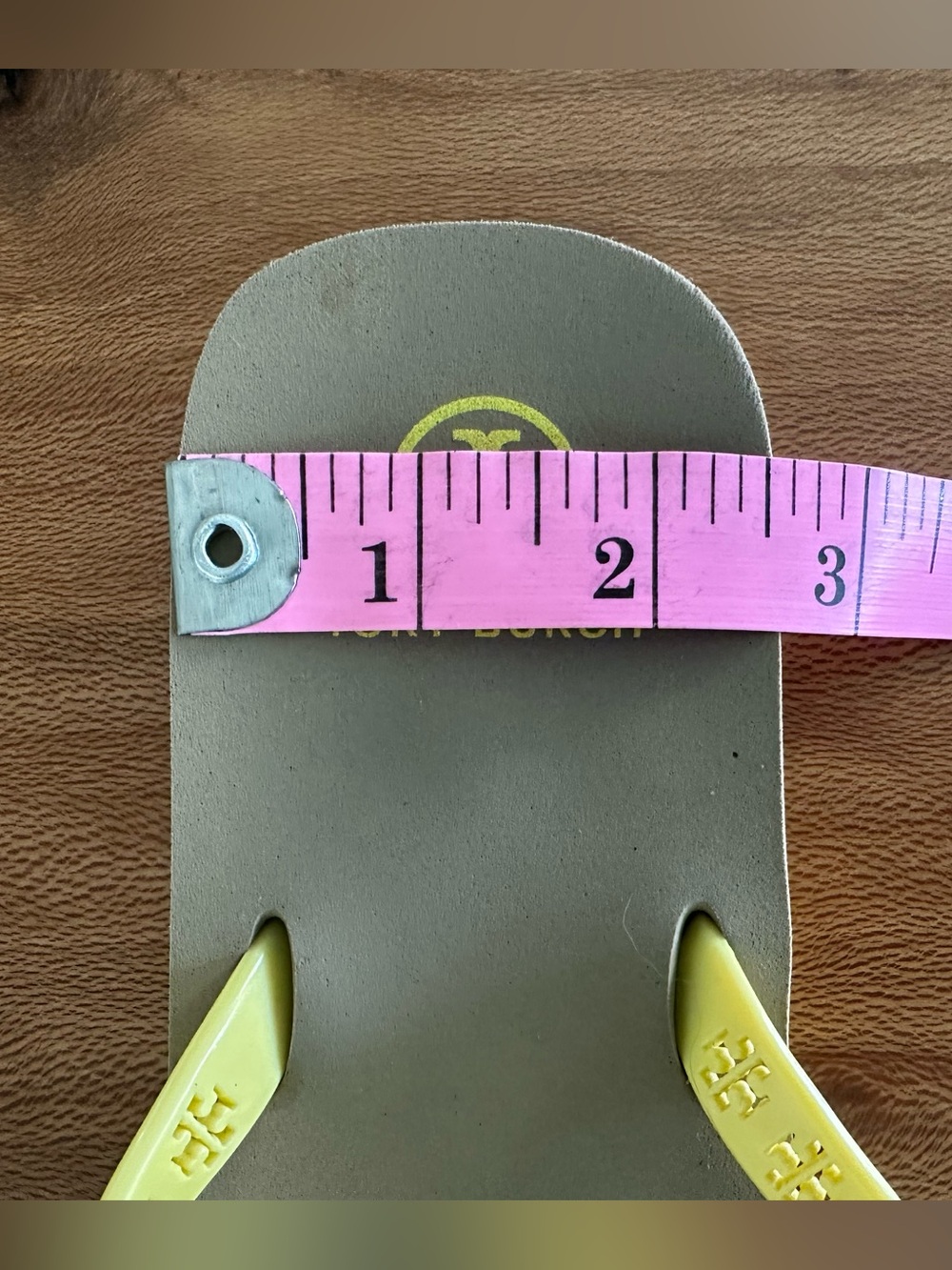 Tory Burch Yellow Strap Taupe Thin Footbed Flip Flop Sandals Thong | Size: 10 - Picture 12 of 12